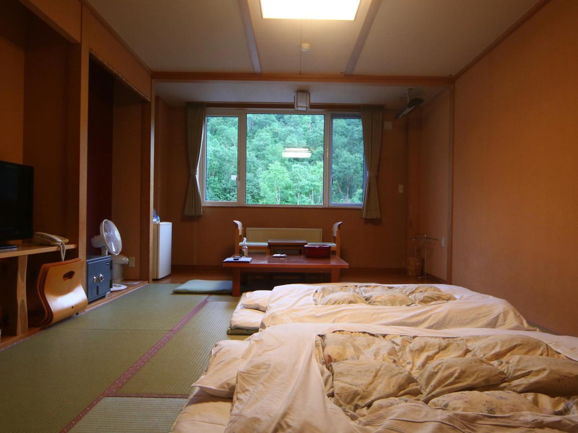 Kamihoroso Hotell Kamifurano Exteriör bild