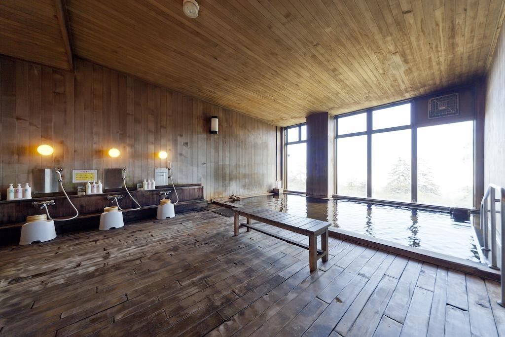 Kamihoroso Hotell Kamifurano Exteriör bild